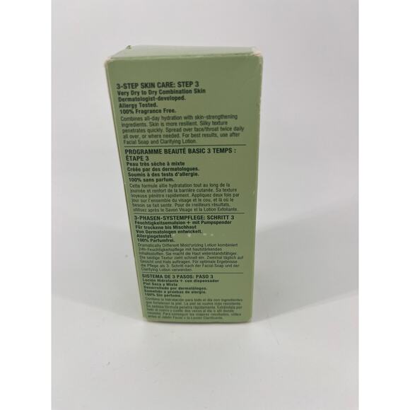 Clinique - Dramatically Different Moisturizing Lotion + Pump - Picture 2 of 4